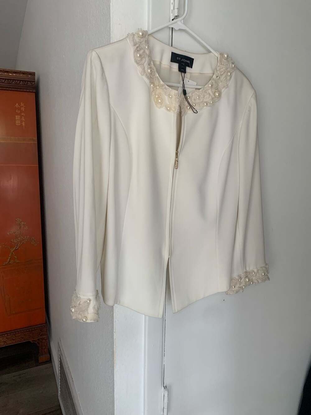 St. John Pearl and Floral Embellished Zip-Front Jacket Cream Size 14